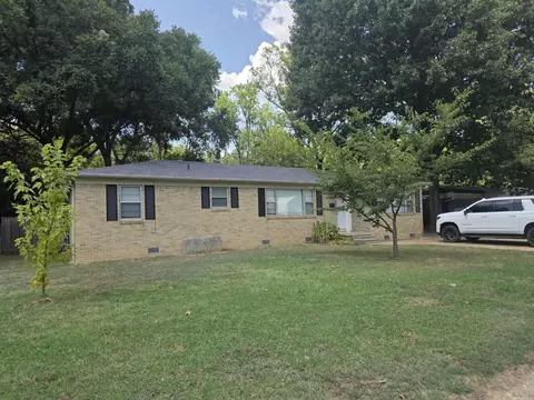 Exterior - 2106 Independence Ave, Conway, AR 72034 photo 8 of 10