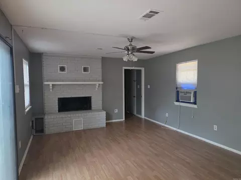 Living - 2106 Independence Ave, Conway, AR 72034 photo 2 of 2