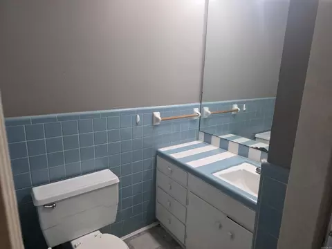 Bath - 2106 Independence Ave, Conway, AR 72034 photo 1 of 3