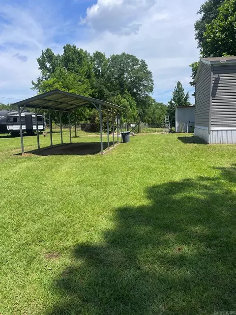Exterior - 5268 Miller County 5, Doddridge, AR 71834 photo 2 of 9