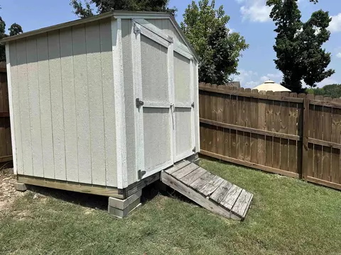 Exterior - 5304 Glenn Cv, Bryant, AR 72022 photo 5 of 6