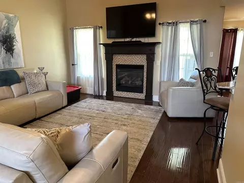 Living - 5304 Glenn Cv, Bryant, AR 72022 photo 3 of 3