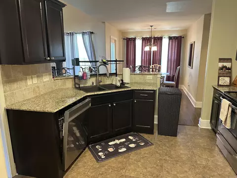 Kitchen - 5304 Glenn Cv, Bryant, AR 72022 photo 2 of 2