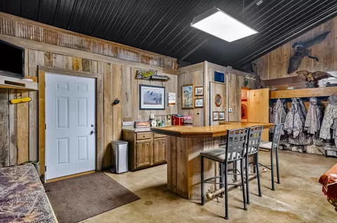 Entry Way - 100 County Road 866, Gregory, AR 72059 photo 2 of 3