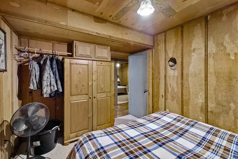 Bedroom - 100 County Road 866, Gregory, AR 72059 photo 3 of 10