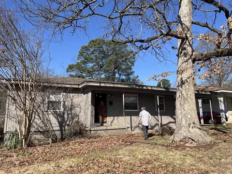 8 Centenary Dr, Little Rock, AR 72204