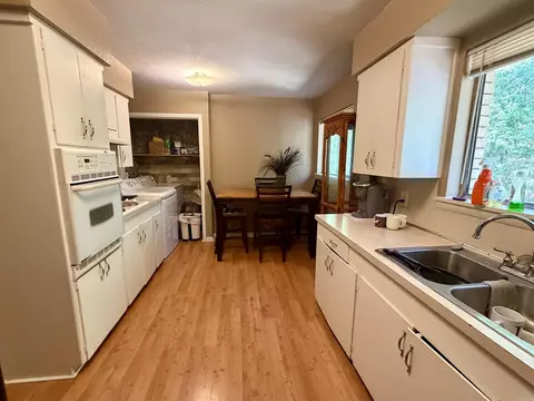 Kitchen - 204 S Second St, Benton, AR 72019 photo 3 of 5