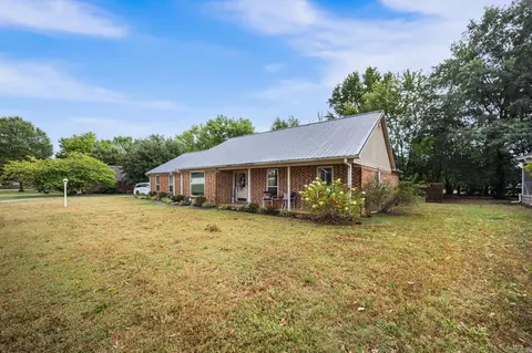 Exterior - 2115 Duane Dr, Beebe, AR 72012 photo 4 of 9