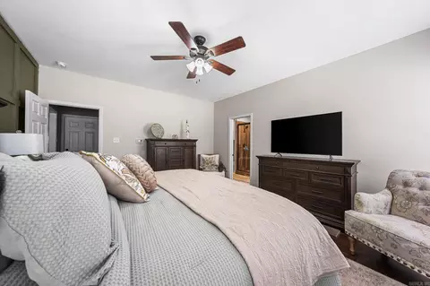 Bedroom - 114 Bobwhite Cv, Beebe, AR 72012 photo 3 of 7