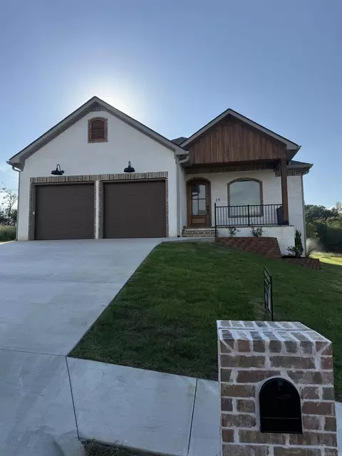 19 Southwind, Searcy, AR 72143