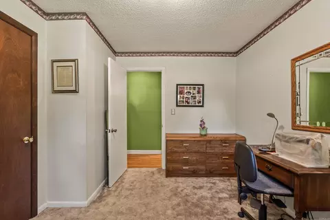 Bedroom - 564 Green Tree Rd, Clinton, AR 72031 photo 5 of 8