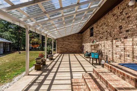 Exterior - 564 Green Tree Rd, Clinton, AR 72031 photo 3 of 10