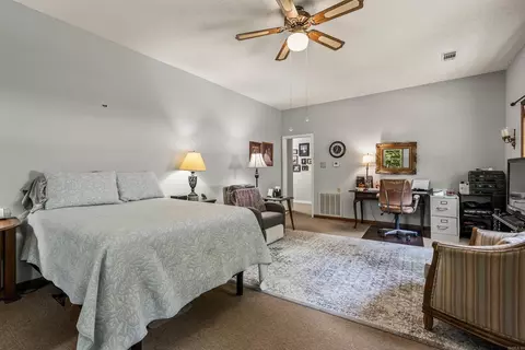 Bedroom - 564 Green Tree Rd, Clinton, AR 72031 photo 8 of 8