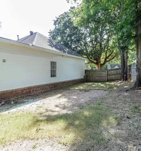 Exterior - 1018 River St, Benton, AR 72015 photo 5 of 5