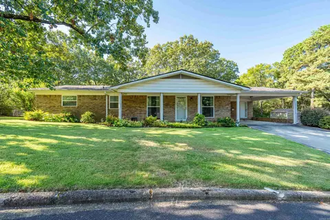 111 Ironwood St, Hot Springs, AR 71913