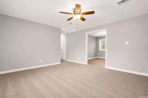 Living - 6521 Grayson Dr, Benton, AR 72019 photo 3 of 3