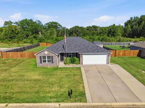 View/Area - 200 Hemlock Dr, Conway, AR 72032 photo 1 of 10