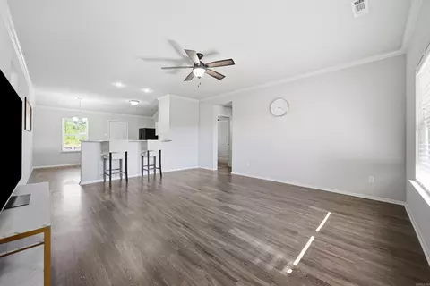 Living - 200 Hemlock Dr, Conway, AR 72032 photo 3 of 3