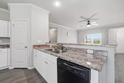 Kitchen - 200 Hemlock Dr, Conway, AR 72032 photo 2 of 2
