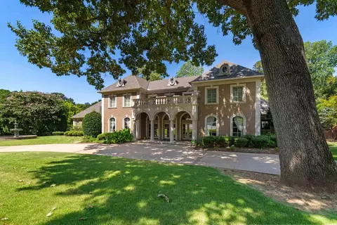 561 Silverwood Trl, North Little Rock, AR 72116
