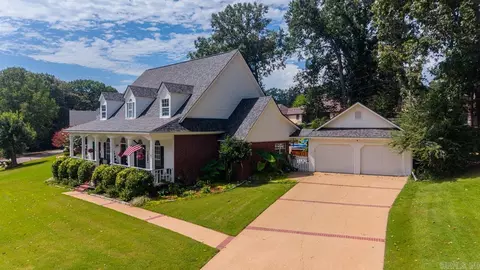 Exterior - 1185 Cambridge Cir, Benton, AR 72019 photo 5 of 14