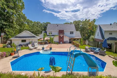 Exterior - 1185 Cambridge Cir, Benton, AR 72019 photo 14 of 14