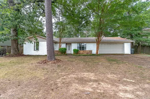 19003 Quail Run Dr, Little Rock, AR 72210