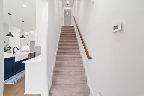 Entry Way - 1650 Dolphin Dr, Conway, AR 72034 photo 5 of 6