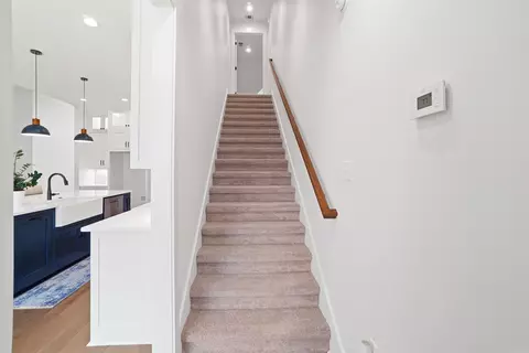 Entry Way - 1650 Dolphin Dr, Conway, AR 72034 photo 4 of 5