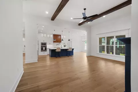 Living - 1650 Dolphin Dr, Conway, AR 72034 photo 4 of 4