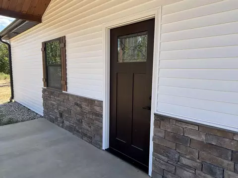 Exterior - 180 Cedar Meadow Ln, Sidney, AR 72577 photo 3 of 9