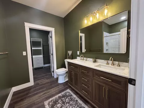 Bath - 180 Cedar Meadow Ln, Sidney, AR 72577 photo 2 of 9
