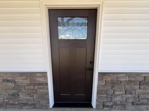 Entry Way - 180 Cedar Meadow Ln, Sidney, AR 72577 photo 1 of 5