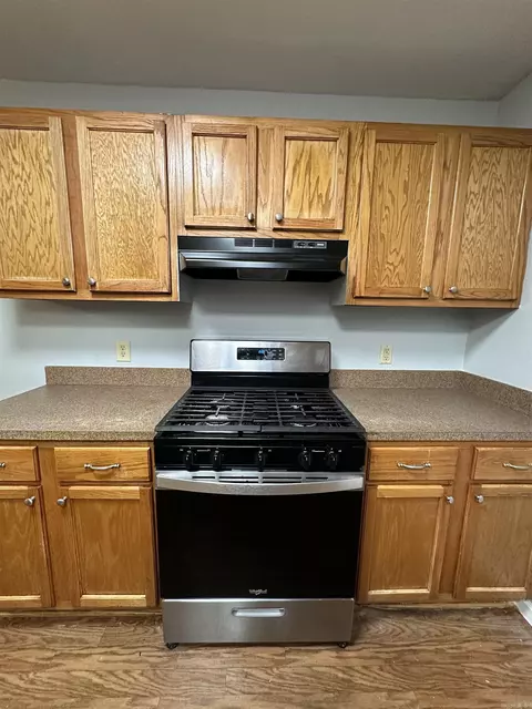Kitchen - 412 E 3rd, Altheimer, AR 72004 photo 2 of 4