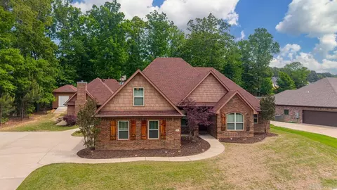 1002 Nature Way Dr, Benton, AR 72019