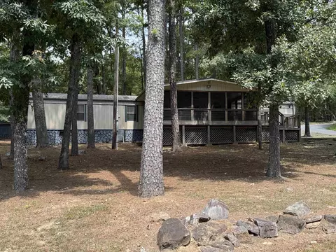 1950 Northshore Dr, Greers Ferry, AR 72067