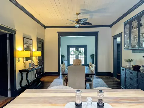 Dining - 906 School St, Malvern, AR 72104 photo 2 of 4