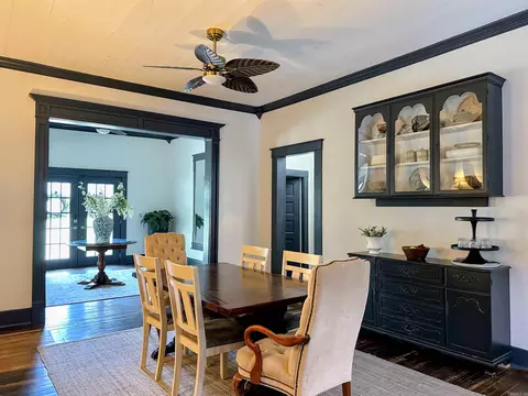 Dining - 906 School St, Malvern, AR 72104 photo 1 of 4