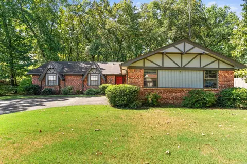 Exterior - 25 White Oak Dr, Conway, AR 72034 photo 6 of 8