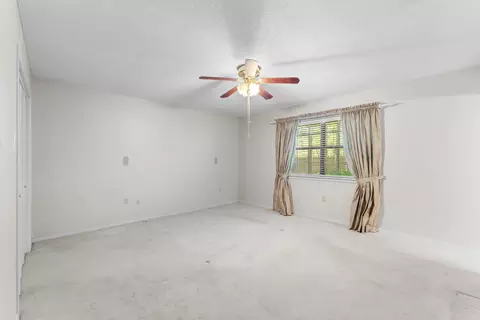 Bedroom - 25 White Oak Dr, Conway, AR 72034 photo 8 of 9