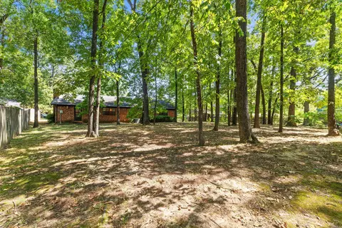 Exterior - 25 White Oak Dr, Conway, AR 72034 photo 3 of 8