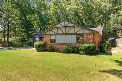 Exterior - 25 White Oak Dr, Conway, AR 72034 photo 7 of 8