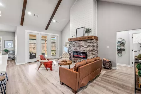 Living - 1630 Rohan Cir, Conway, AR 72032 photo 1 of 1