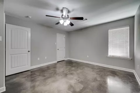 Bedroom - 1325 Acuff Ln, Conway, AR 72034 photo 3 of 7