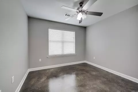 Bedroom - 1325 Acuff Ln, Conway, AR 72034 photo 1 of 7