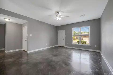 Living - 1325 Acuff Ln, Conway, AR 72034 photo 3 of 4