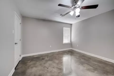 Bedroom - 1325 Acuff Ln, Conway, AR 72034 photo 5 of 7