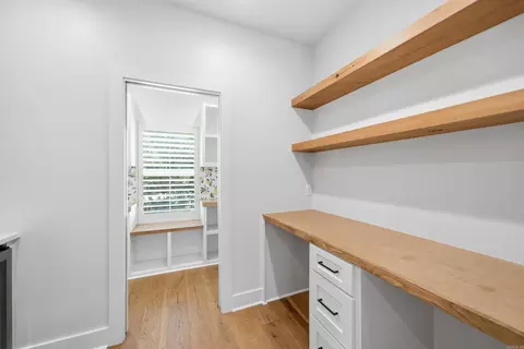 Entry Way - 5624 Westminster Ave, Benton, AR 72019 photo 2 of 4
