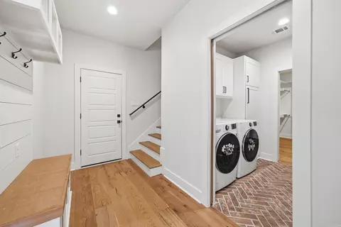 Entry Way - 5624 Westminster Ave, Benton, AR 72019 photo 4 of 4