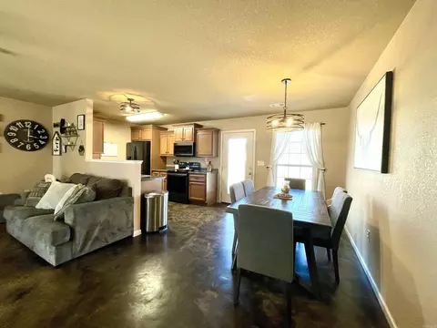 433 N Willow Ave, Trumann, AR 72472 photo 4